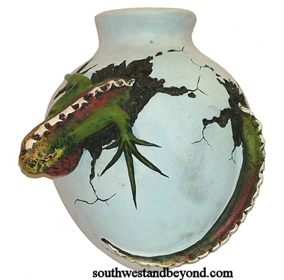 Wall Planter Painted Clay Lizard Pot.